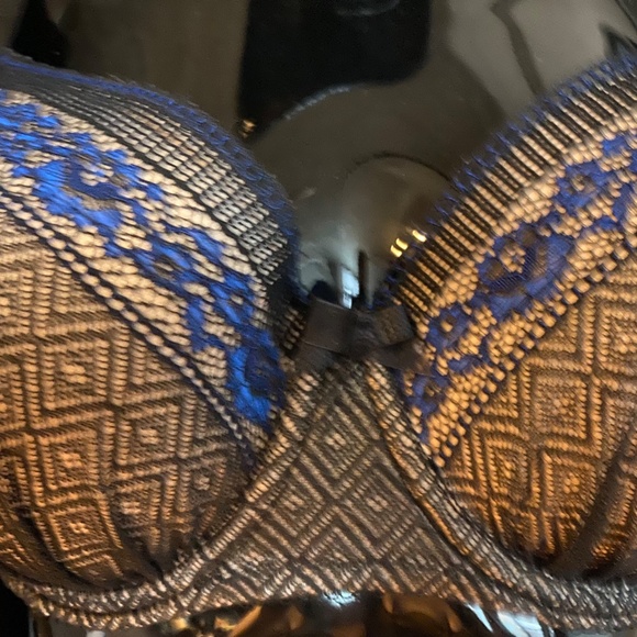 b.tempt'd by Wacoal B. Inspired Contour Underwire Balconette Bra, Night/Dazzling - Picture 4 of 11